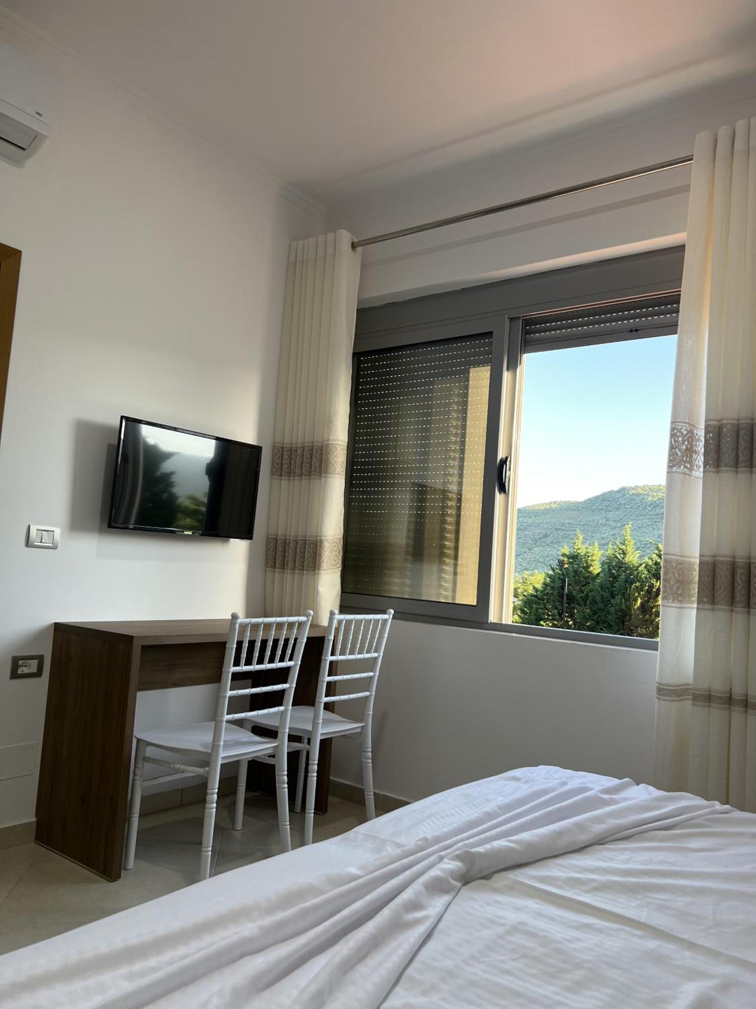Guesthouse Osumi Berat Exterior photo